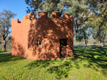 Finca-Sta-Cruz-de-Alarza_castillo-ninos