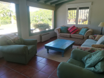 Finca-Sta-Cruz-de-Alarza_salon-2